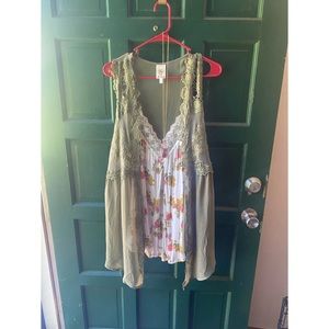 Self esteem tank/vest/necklace set